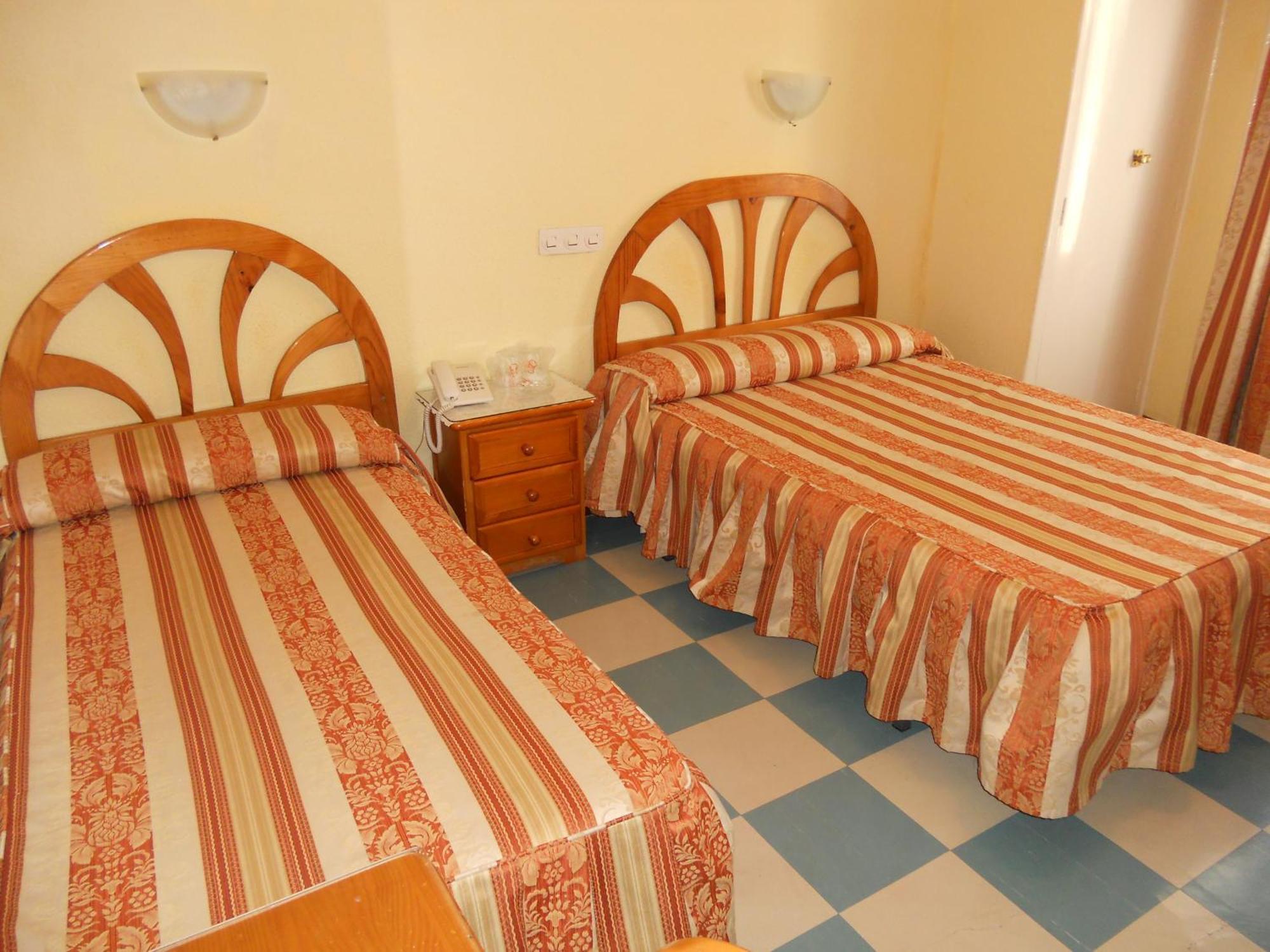 Hostal La Perla Asturiana — Fotos 3